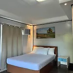 Lady L Apartelle Boracay