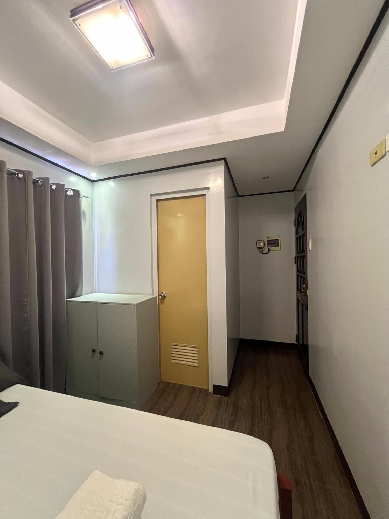 Lady L Apartelle Balabag (Boracay)