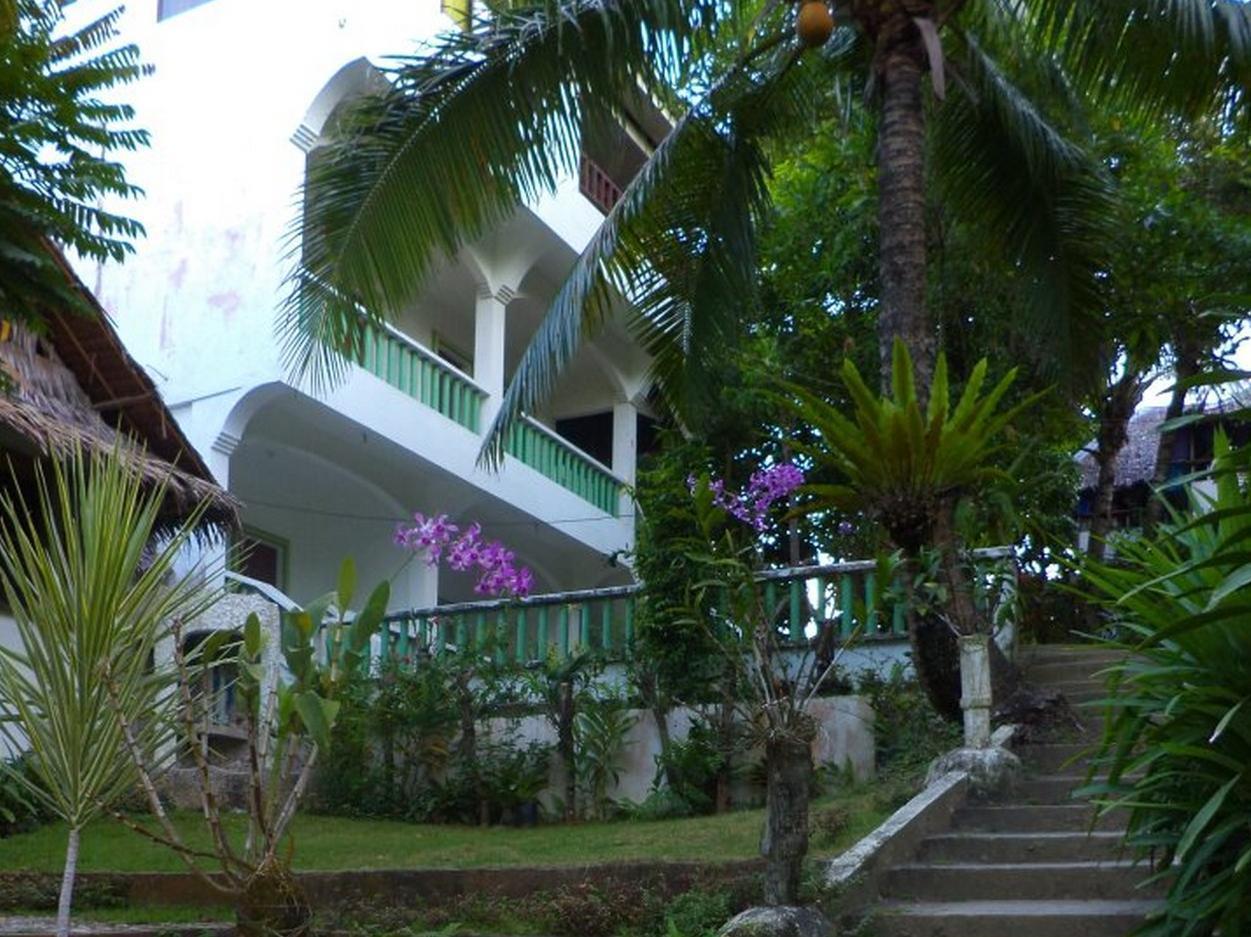Lady L Apartelle Balabag (Boracay)